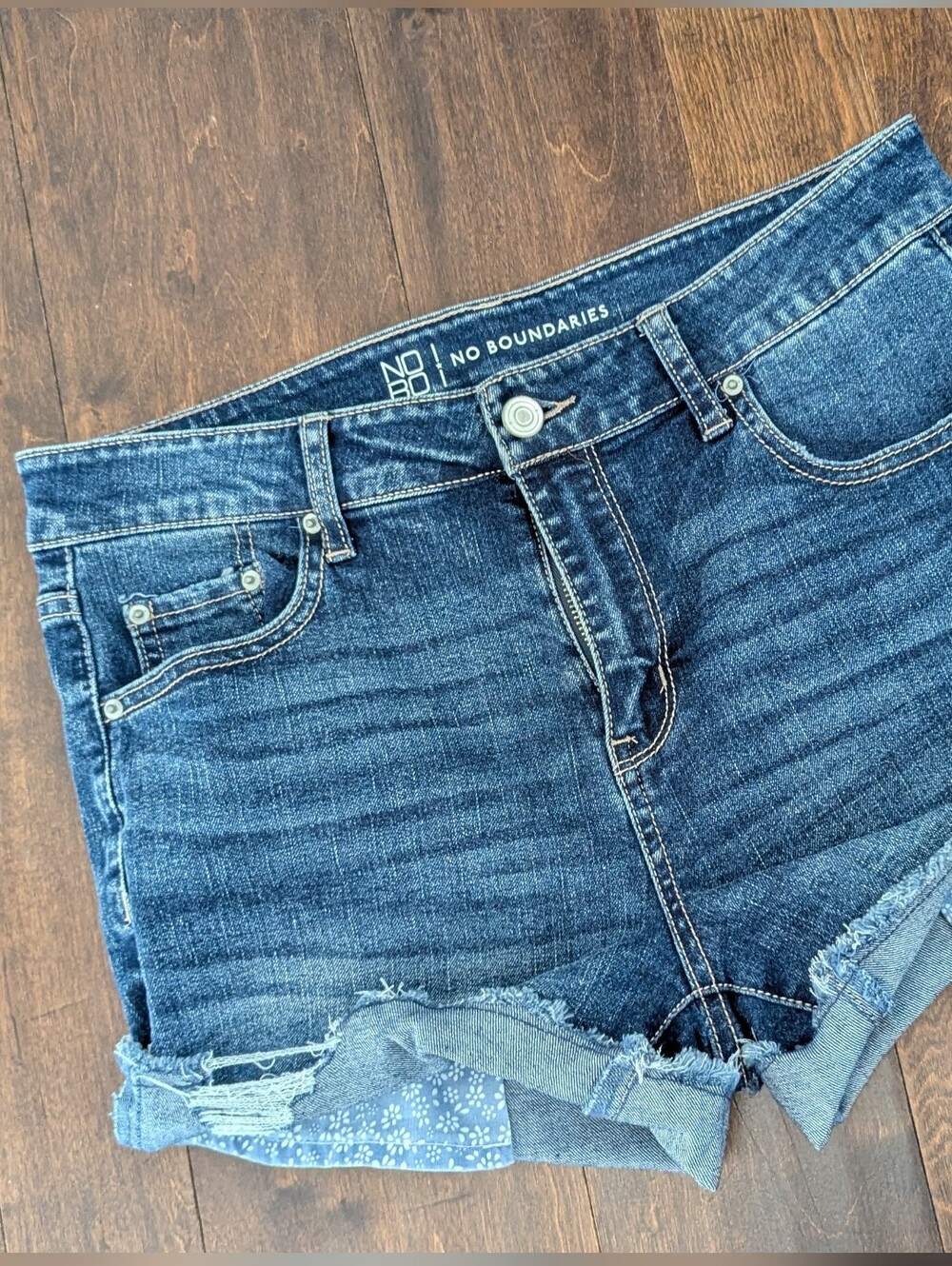No Boundaries Blue Denim Shorts Size 9